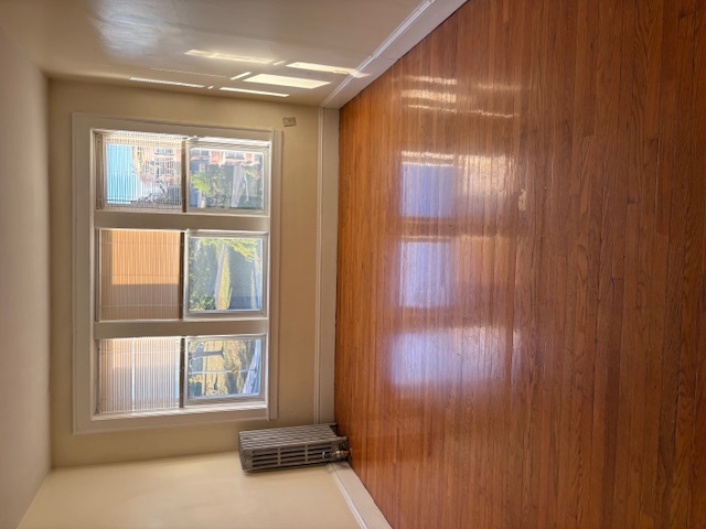Apartment image 3